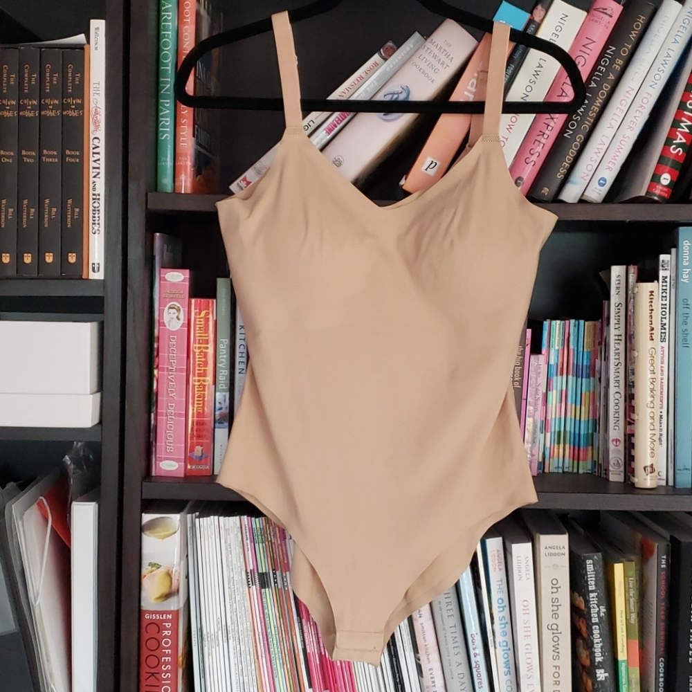 Knix bodysuit in size L
